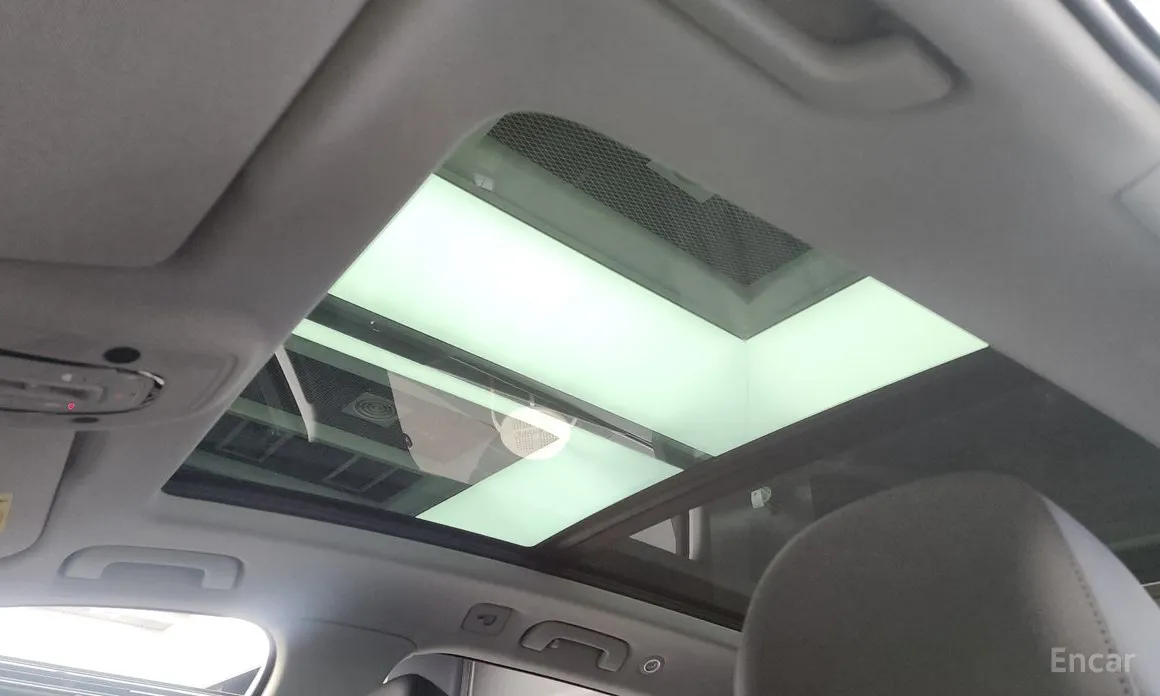 Фото 18 - Audi Q7