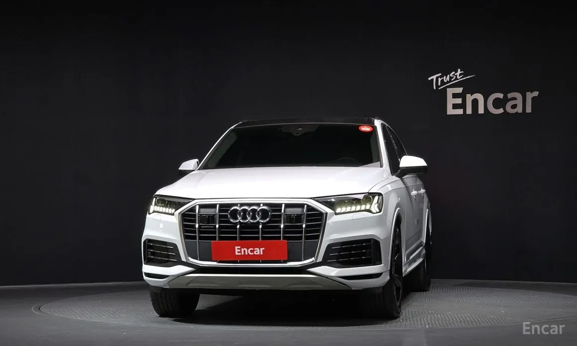 Фото 3 - Audi Q7