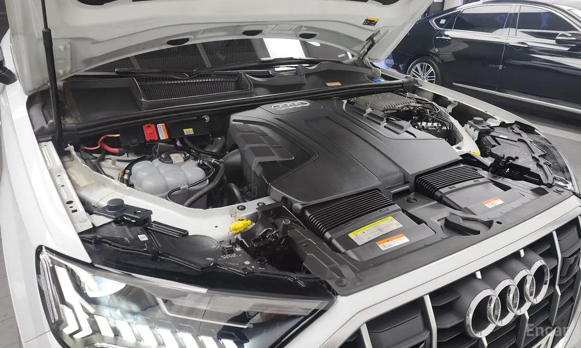 Фото 6 - Audi Q7