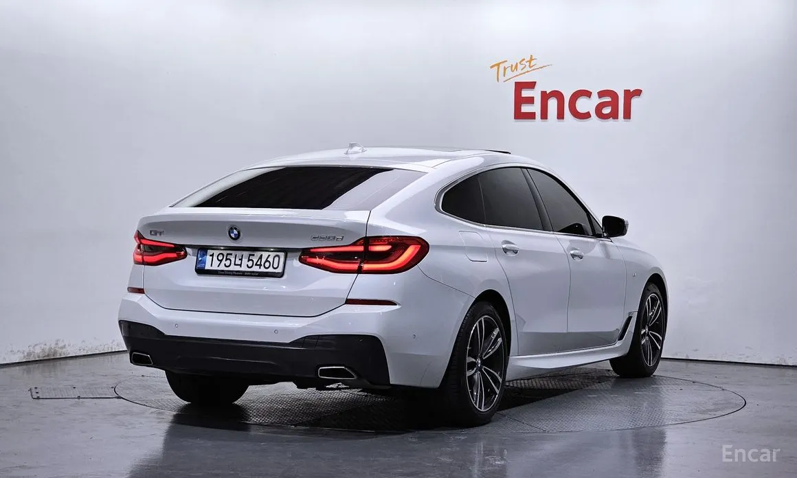 Фото 2 - BMW Gran Turismo