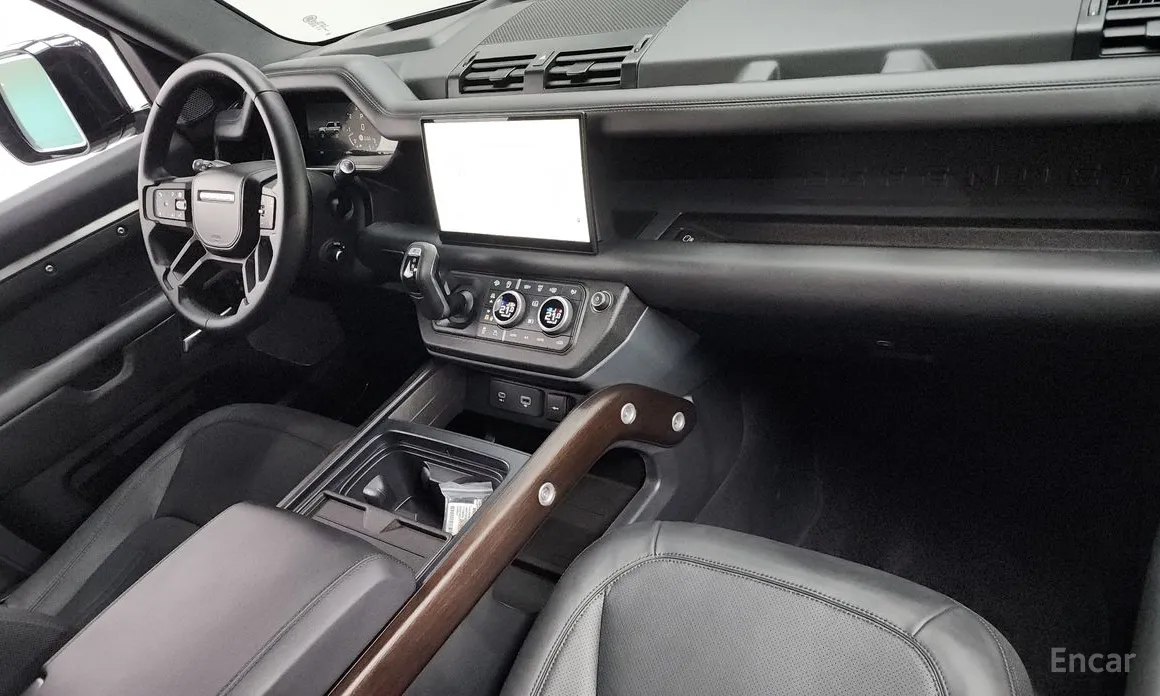 Фото 7 - Land Rover Defender