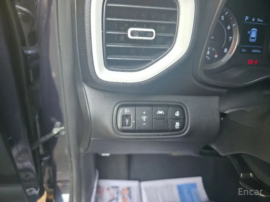 Фото 13 - Hyundai Venue