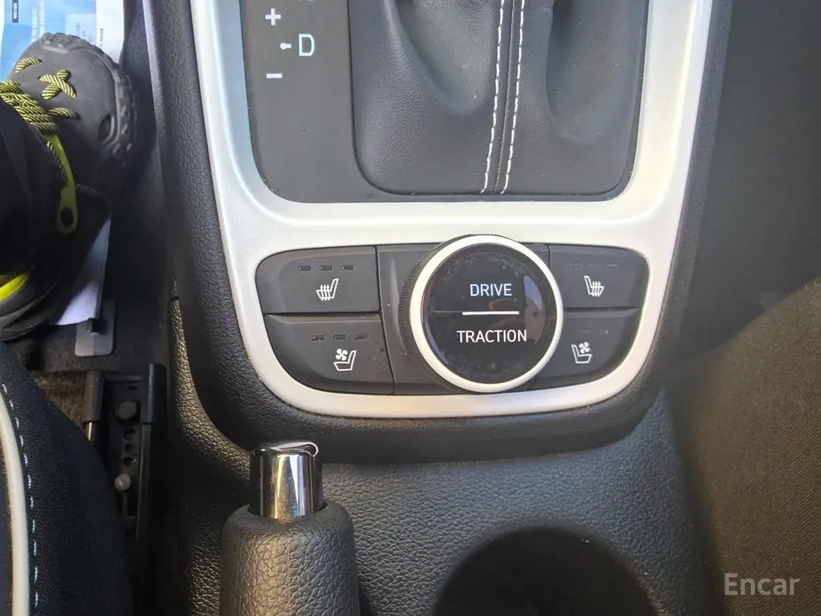 Фото 16 - Hyundai Venue