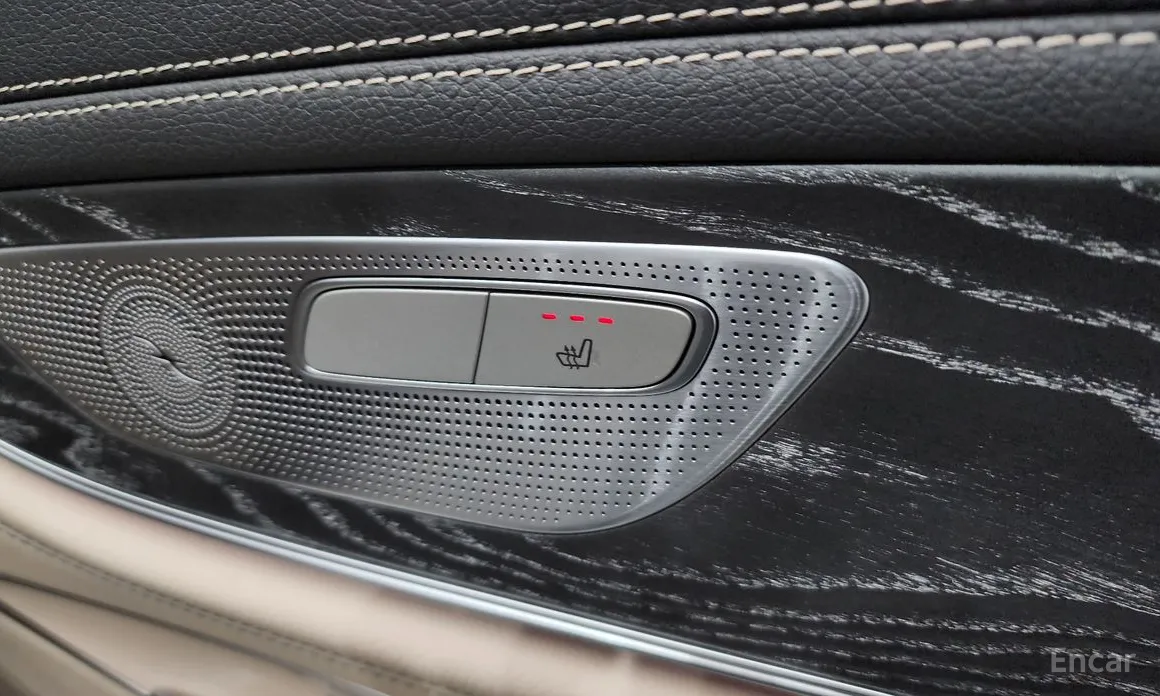 Фото 19 - Mercedes-Benz CLS-Class