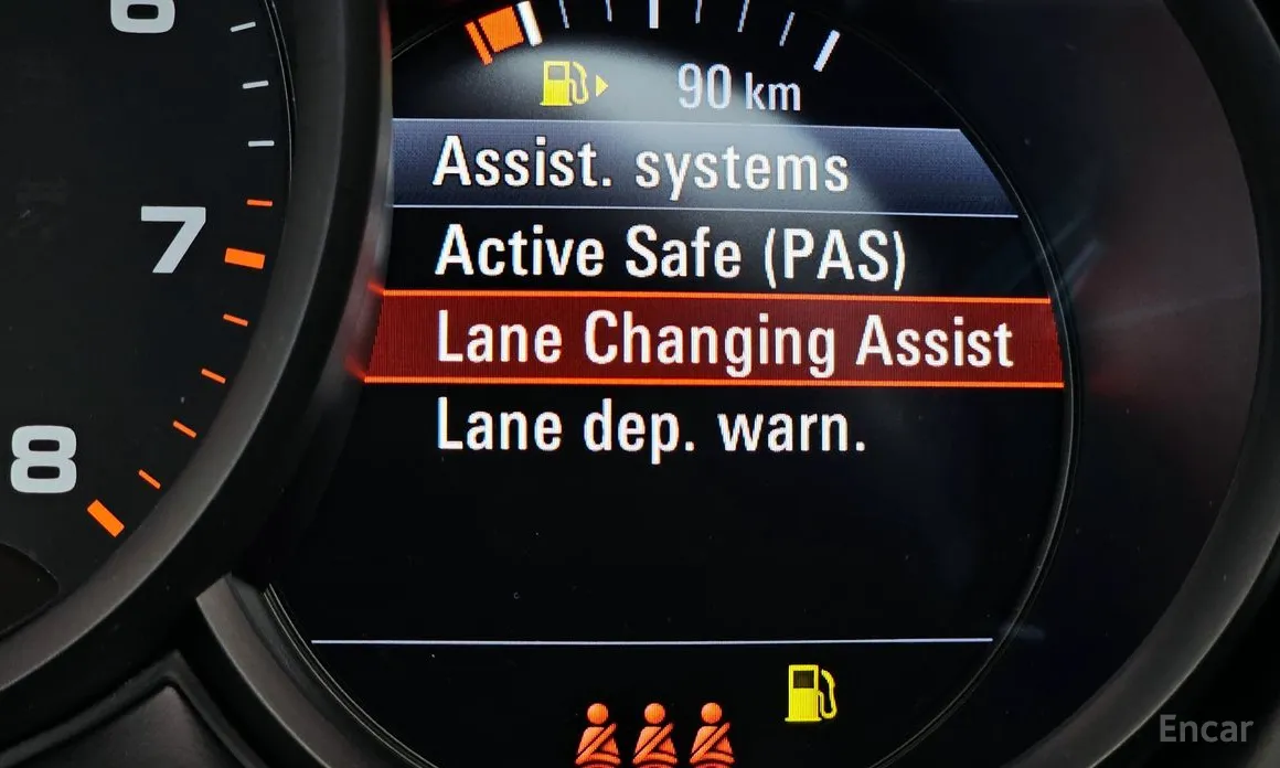 Фото 17 - Porsche Macan