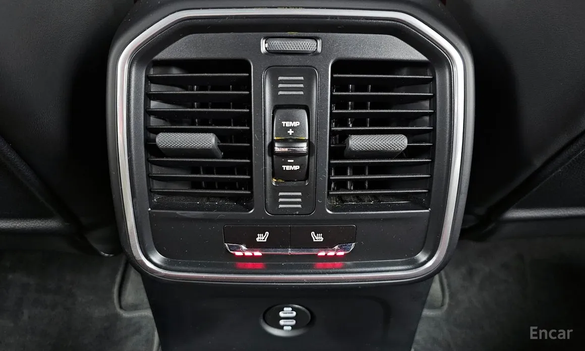 Фото 18 - Porsche Macan