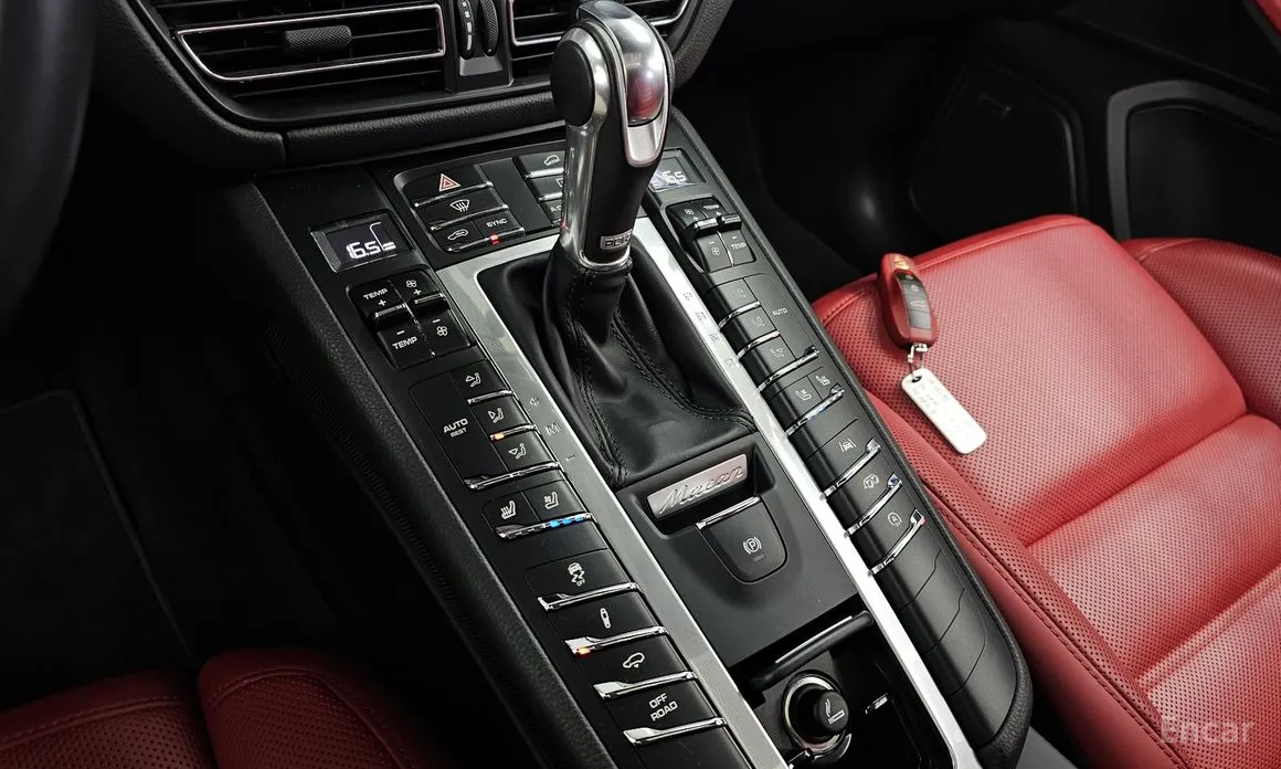 Фото 9 - Porsche Macan