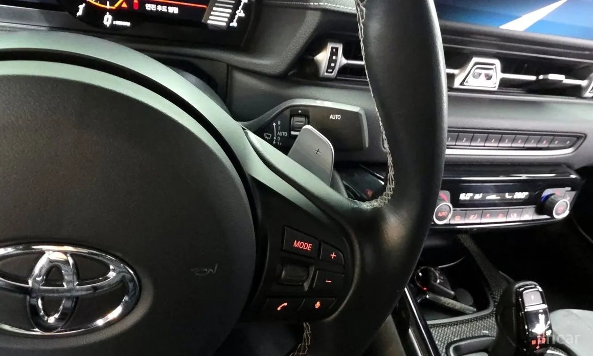 Фото 18 - Toyota Supra