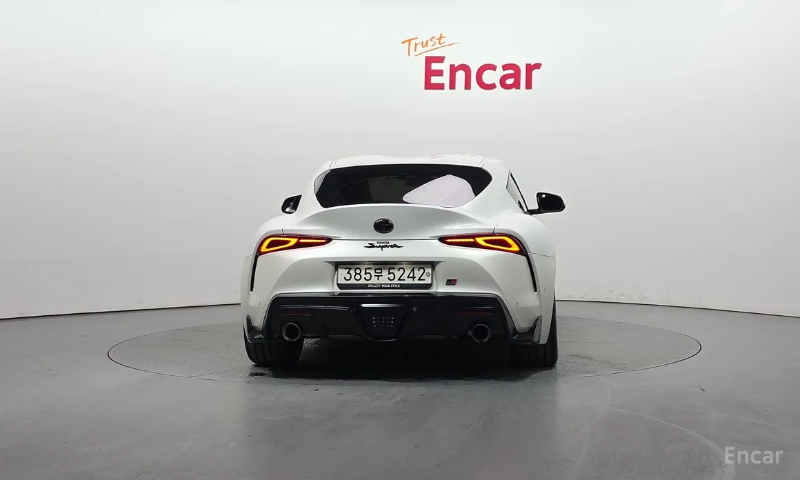 Фото 4 - Toyota Supra