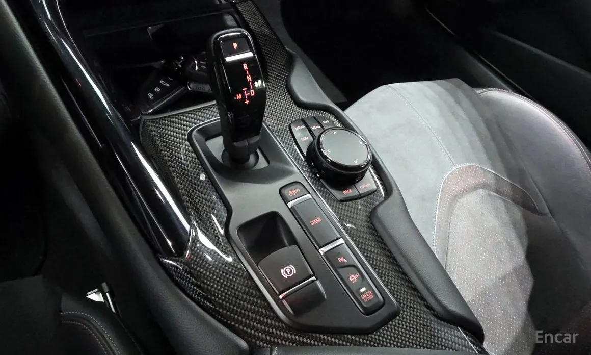 Фото 9 - Toyota Supra