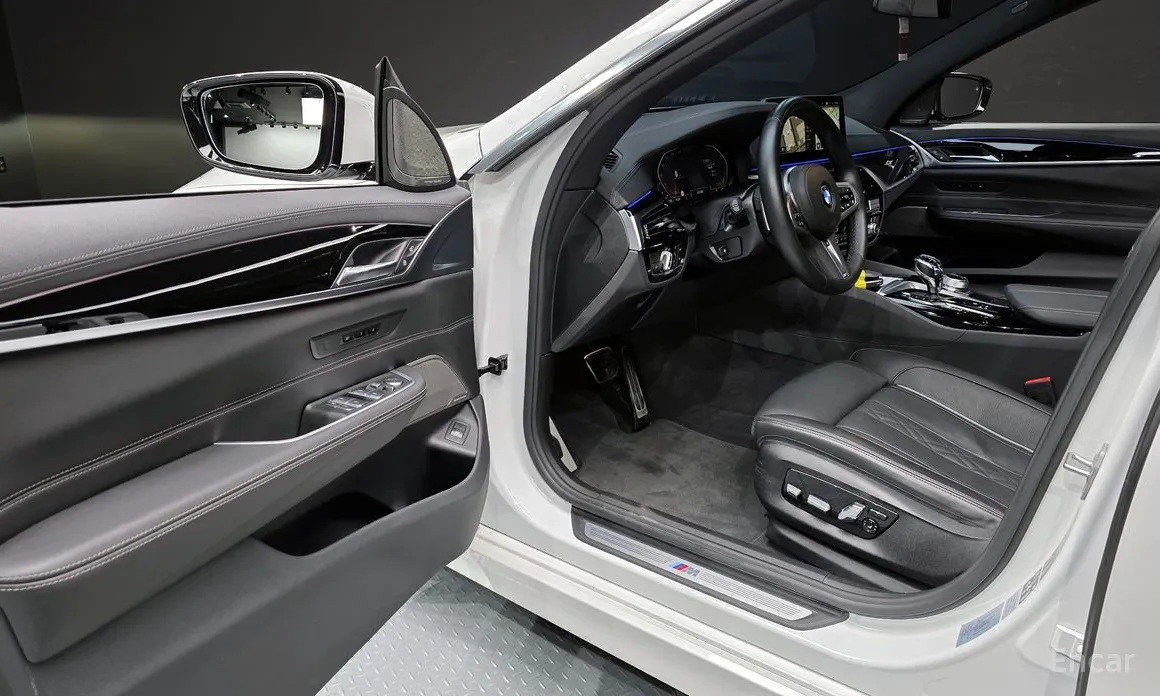 Фото 11 - BMW Gran Turismo