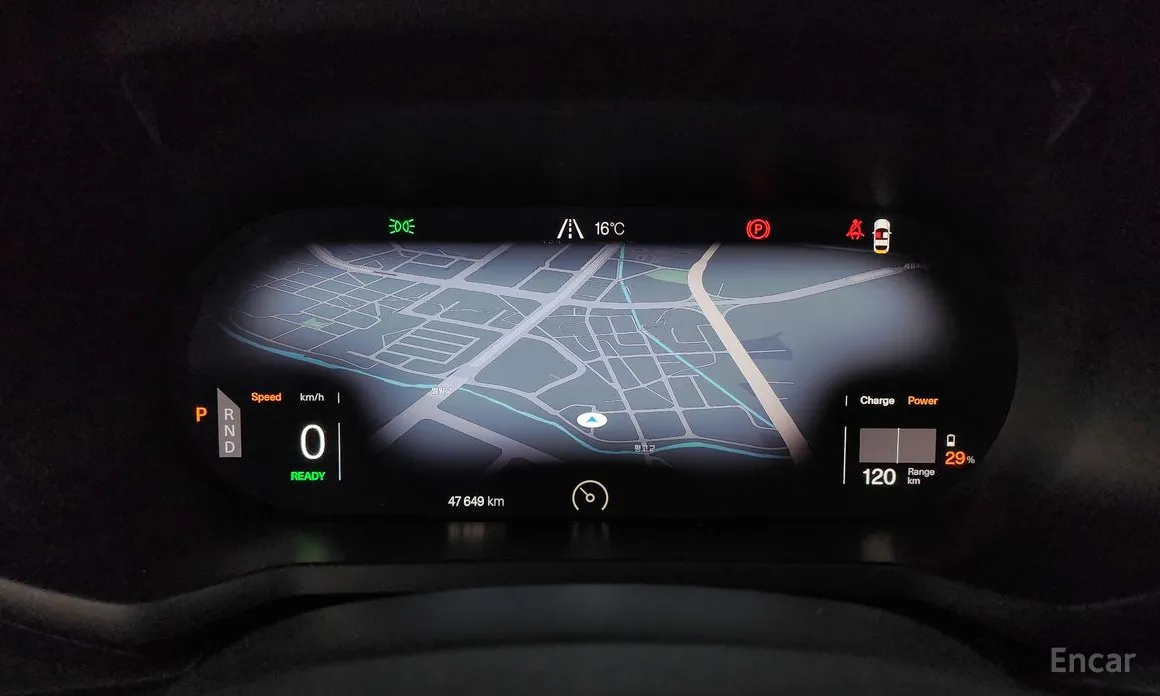 Фото 8 - Polestar 2