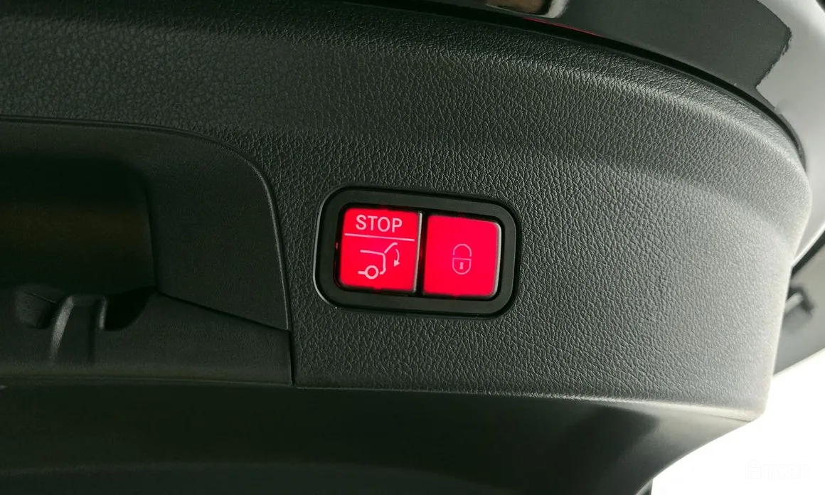 Фото 20 - Mercedes-Benz GLE-Class