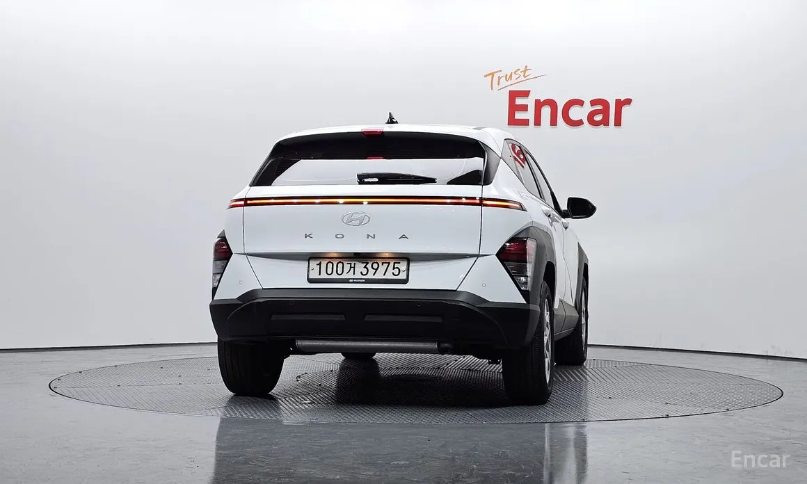 Фото 4 - Hyundai Kona