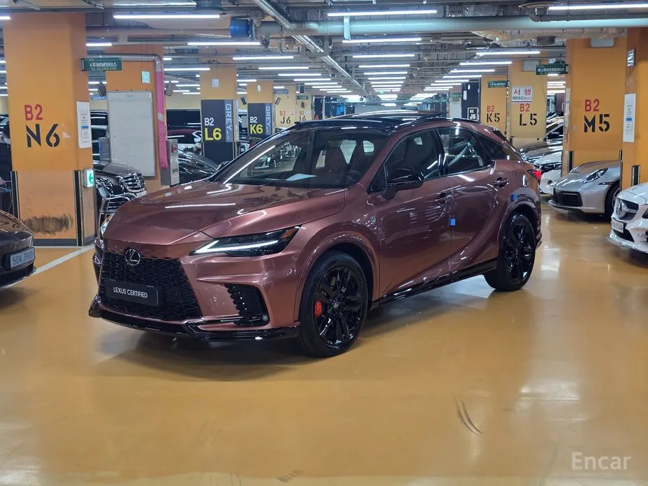 Фото 1 - Lexus RX