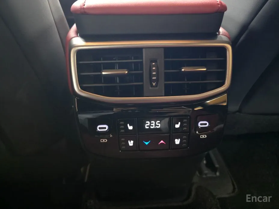 Фото 15 - Lexus RX