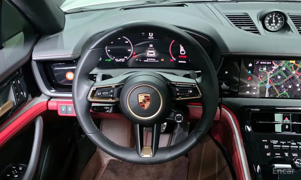 Фото 13 - Porsche Panamera