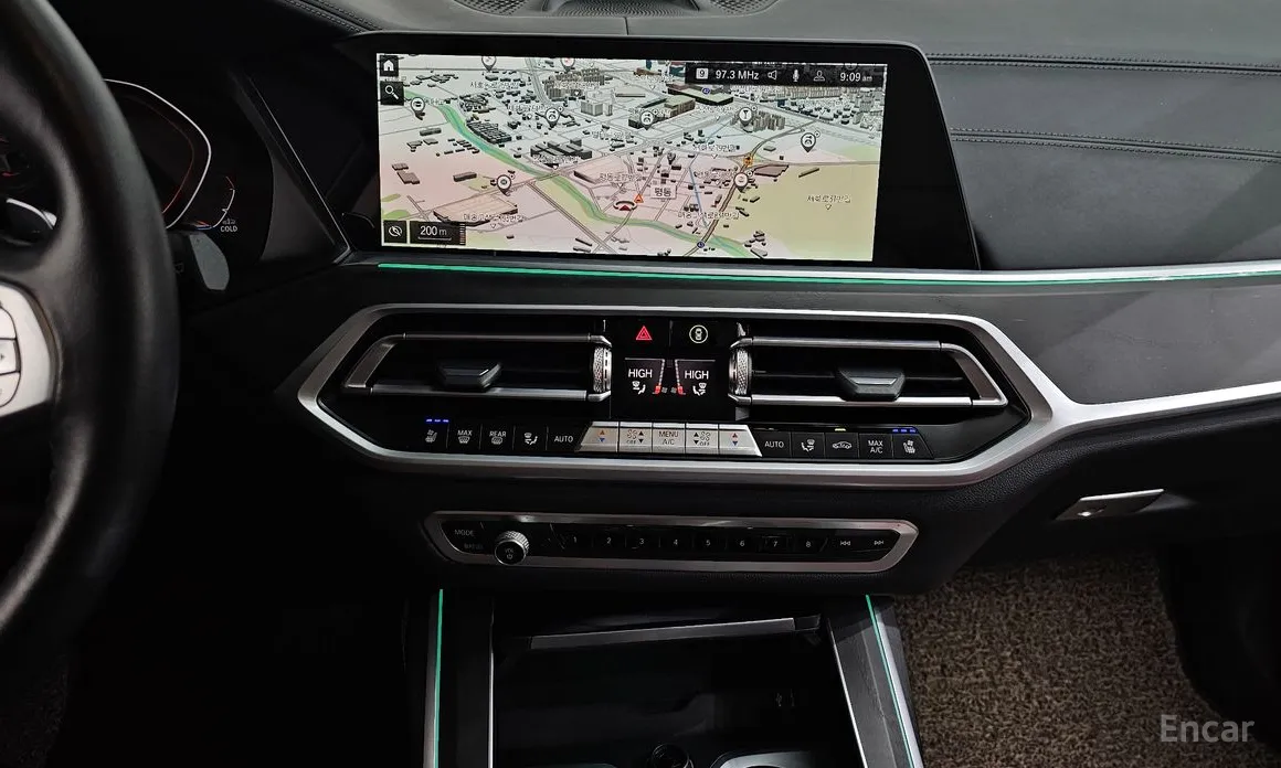 Фото 14 - BMW X7