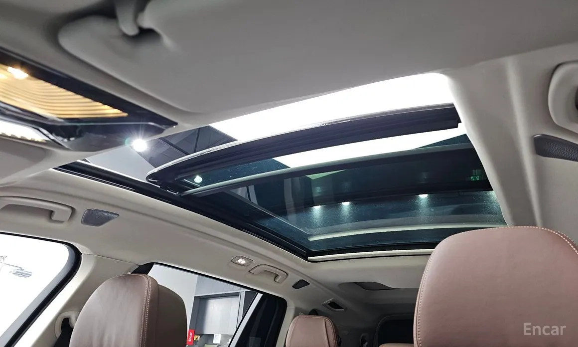 Фото 19 - BMW X7