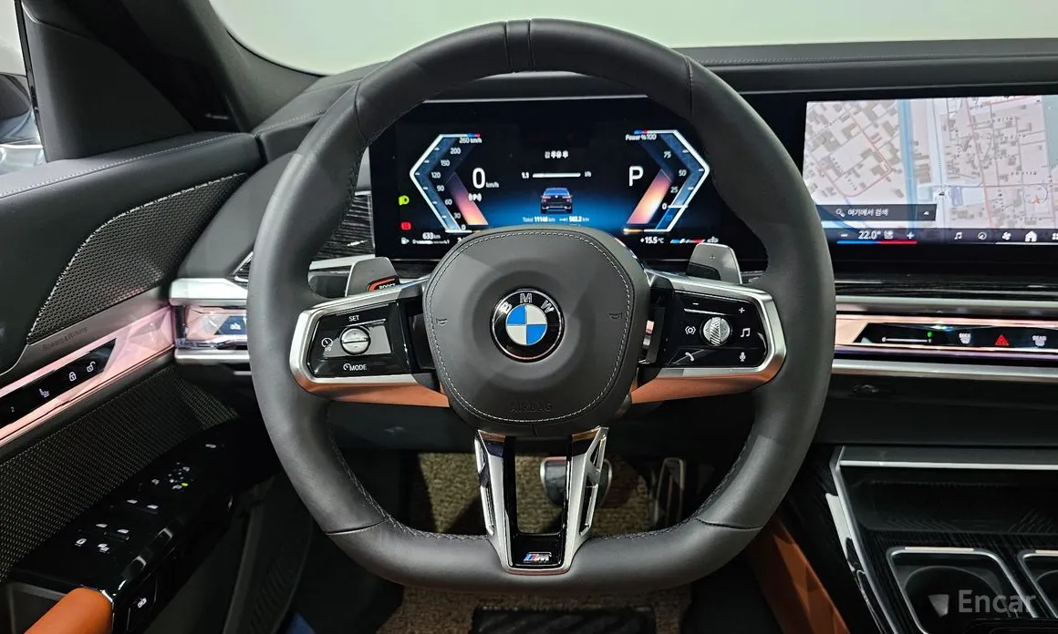 Фото 13 - BMW 7 Series