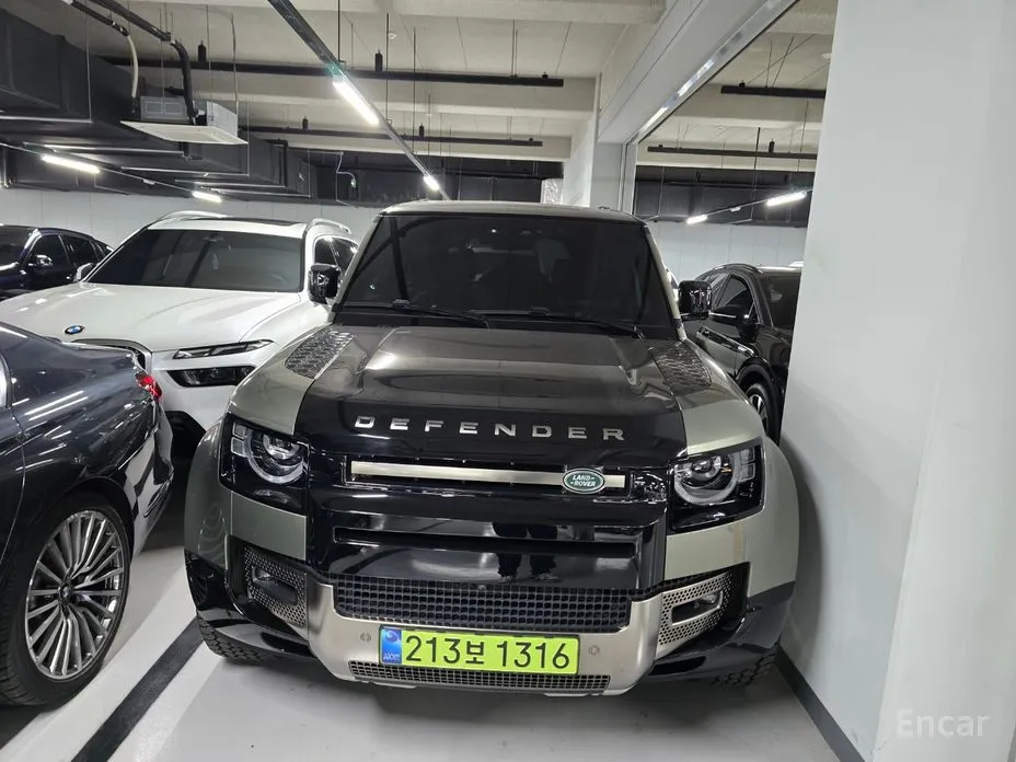 Фото 1 - Land Rover Defender