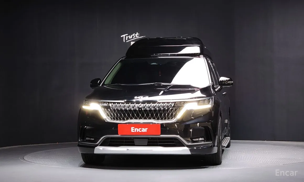 Фото 3 - Kia Carnival