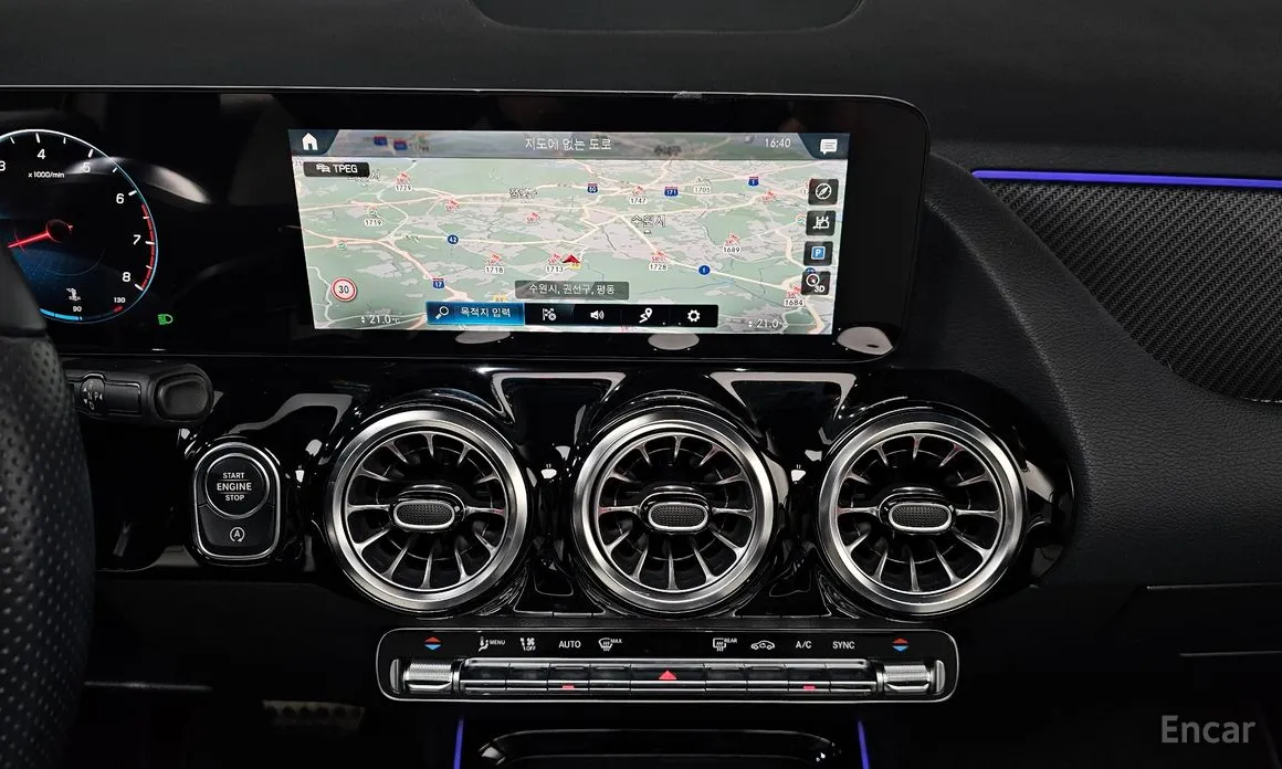 Mercedes-Benz GLA-Class 2020 GLA250 4MATIC