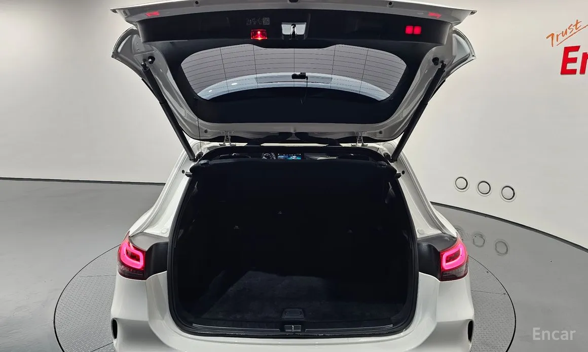 Mercedes-Benz GLA-Class 2020 GLA250 4MATIC