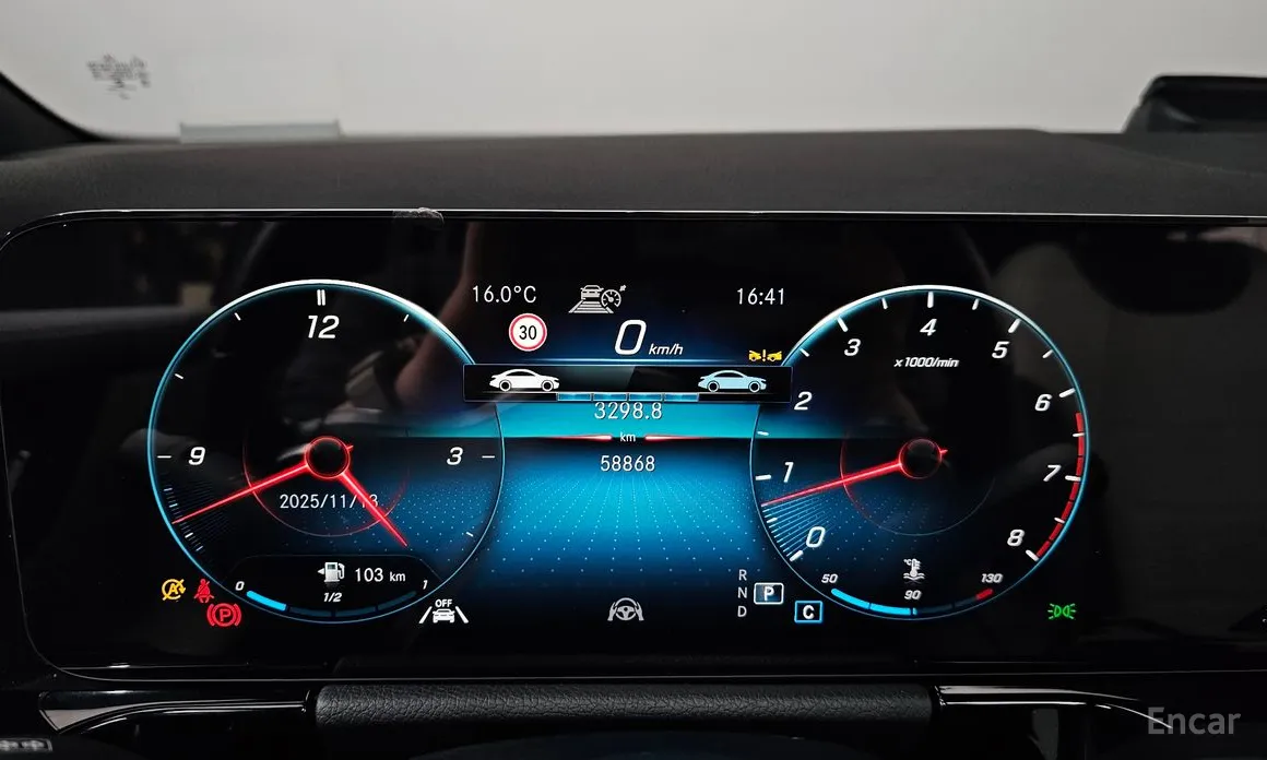 Mercedes-Benz GLA-Class 2020 GLA250 4MATIC