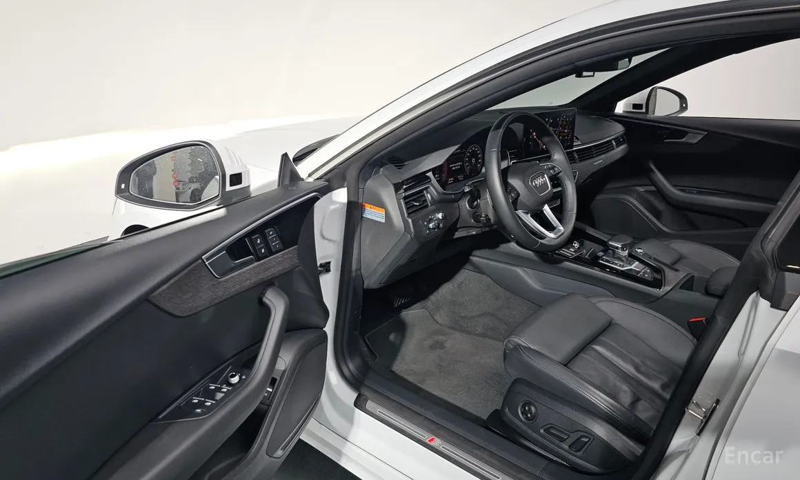 Фото 11 - Audi A5