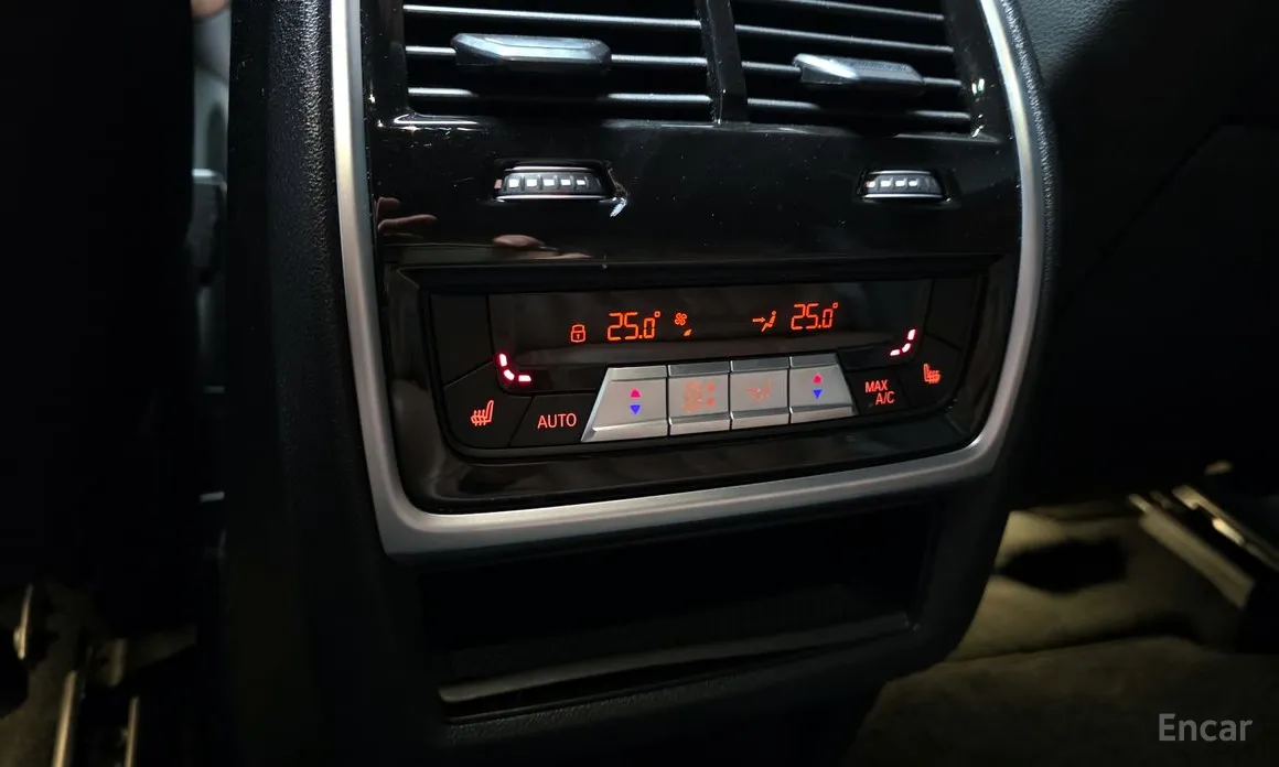 Фото 18 - BMW X6