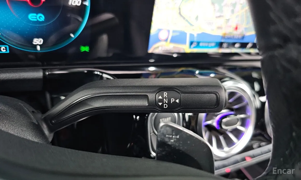 Фото 9 - Mercedes-Benz EQA