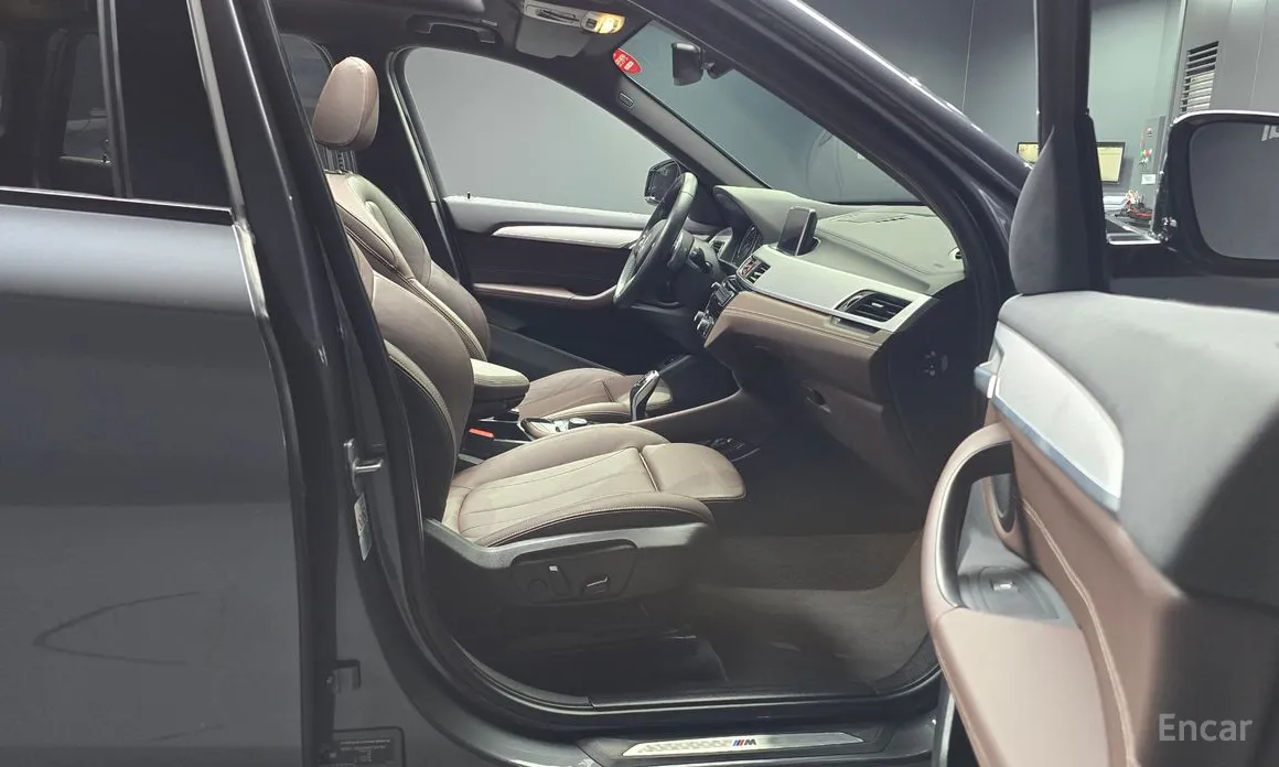 Фото 11 - BMW X1