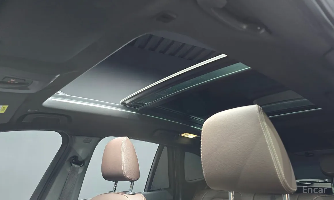 Фото 19 - BMW X1