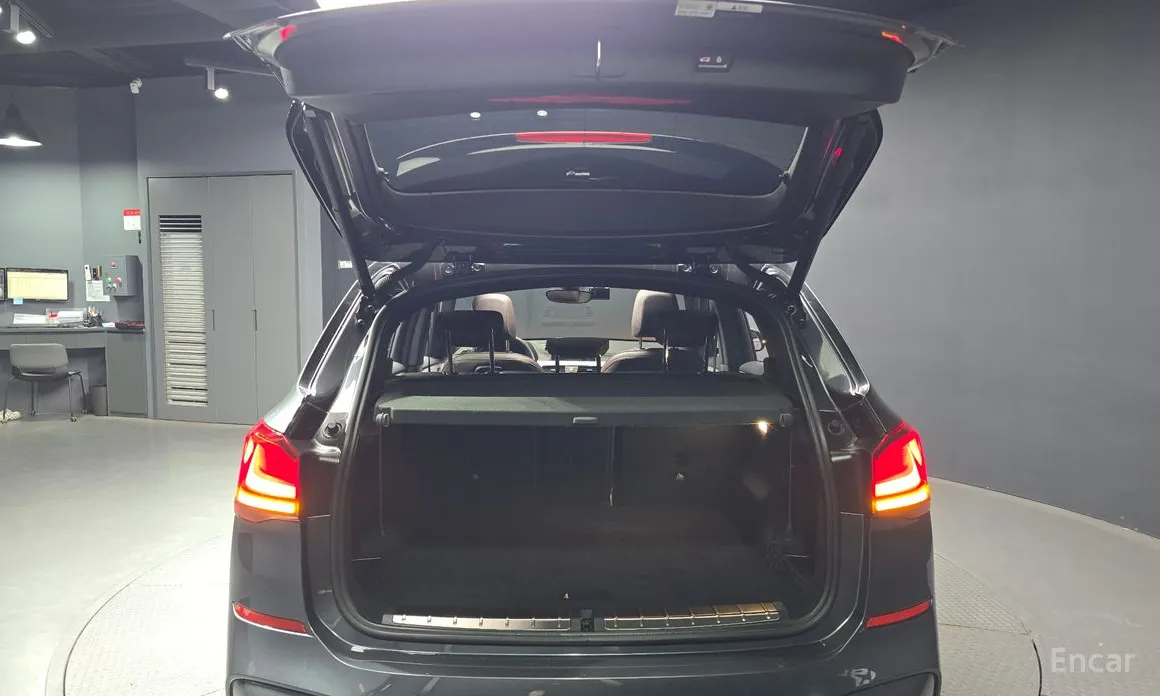 Фото 20 - BMW X1