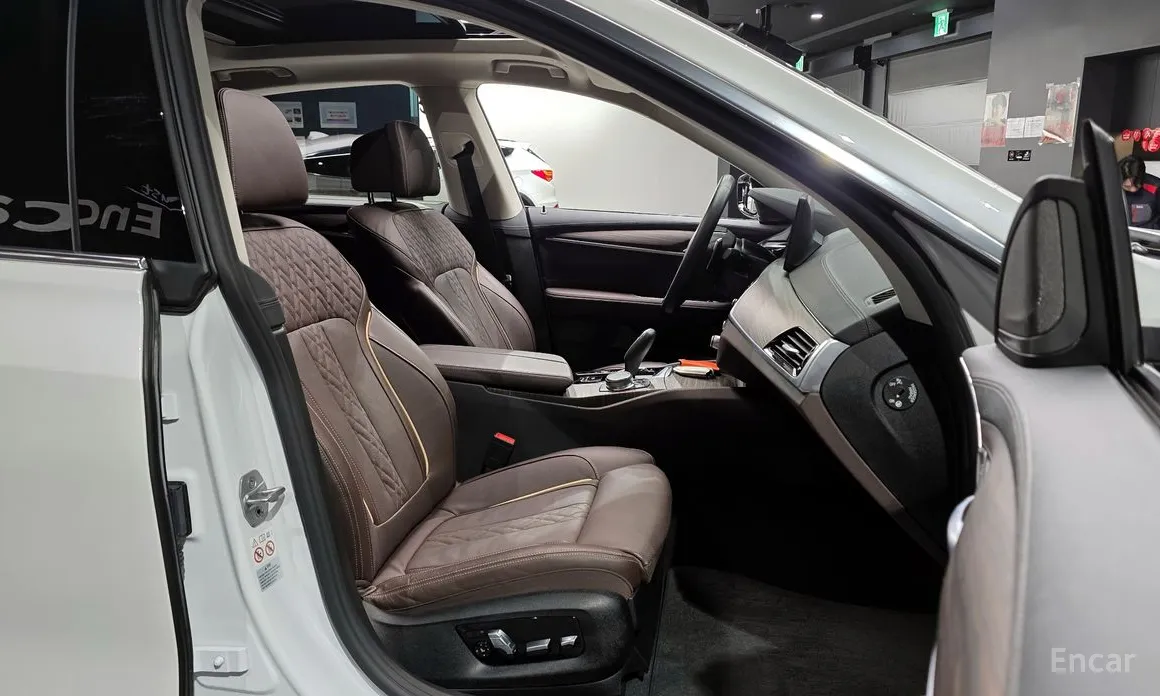 Фото 10 - BMW Gran Turismo