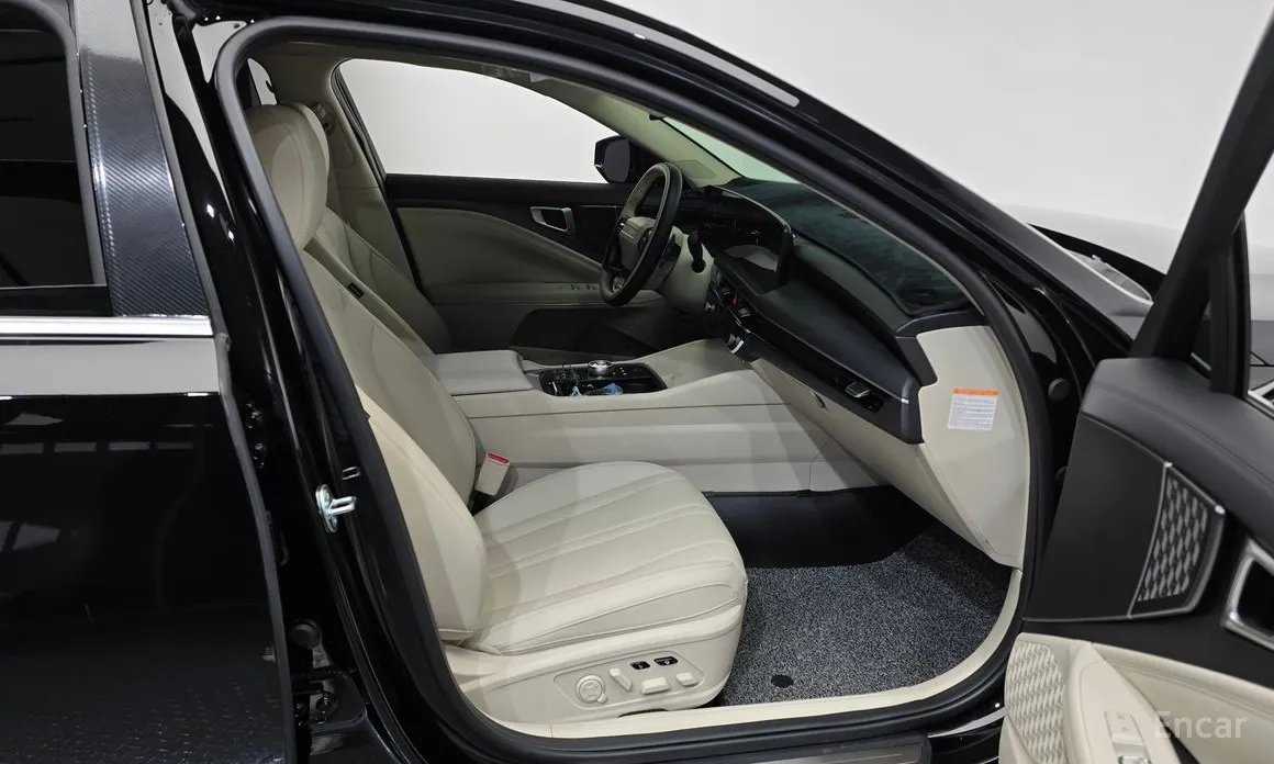 Фото 11 - Kia K8