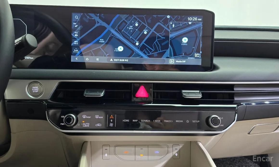 Фото 14 - Kia K8