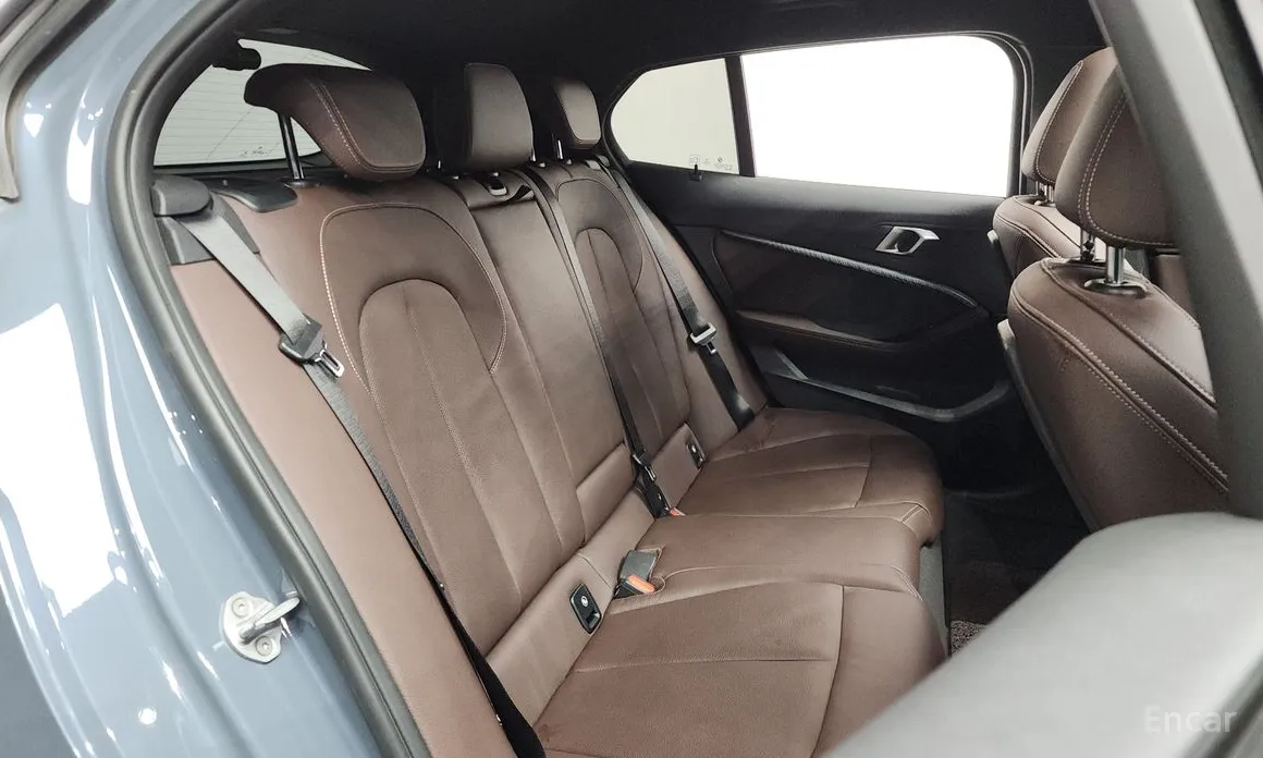 Фото 12 - BMW 1 Series