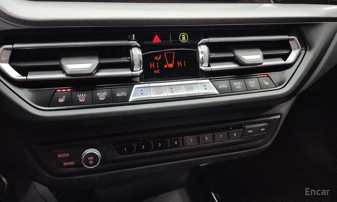 Фото 18 - BMW 1 Series