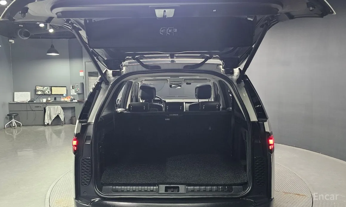 Фото 20 - Land Rover Discovery