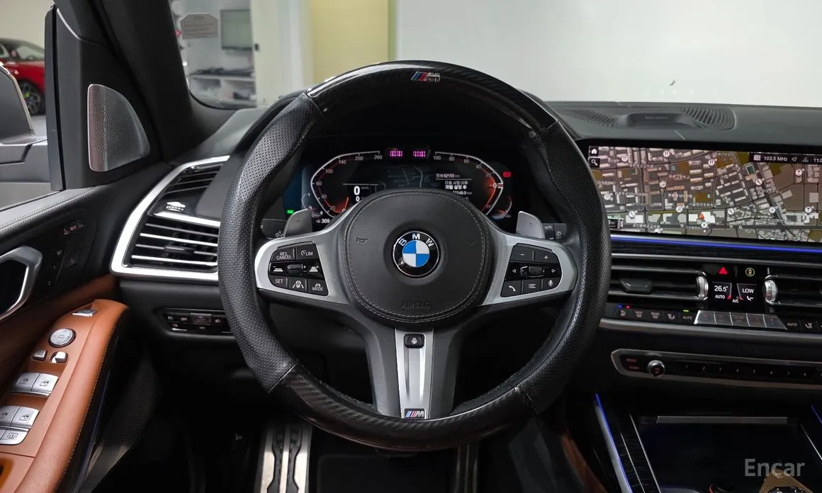 Фото 14 - BMW X7