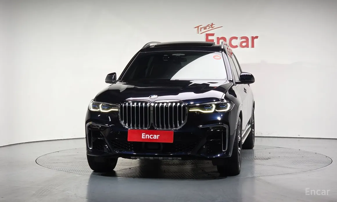 Фото 3 - BMW X7