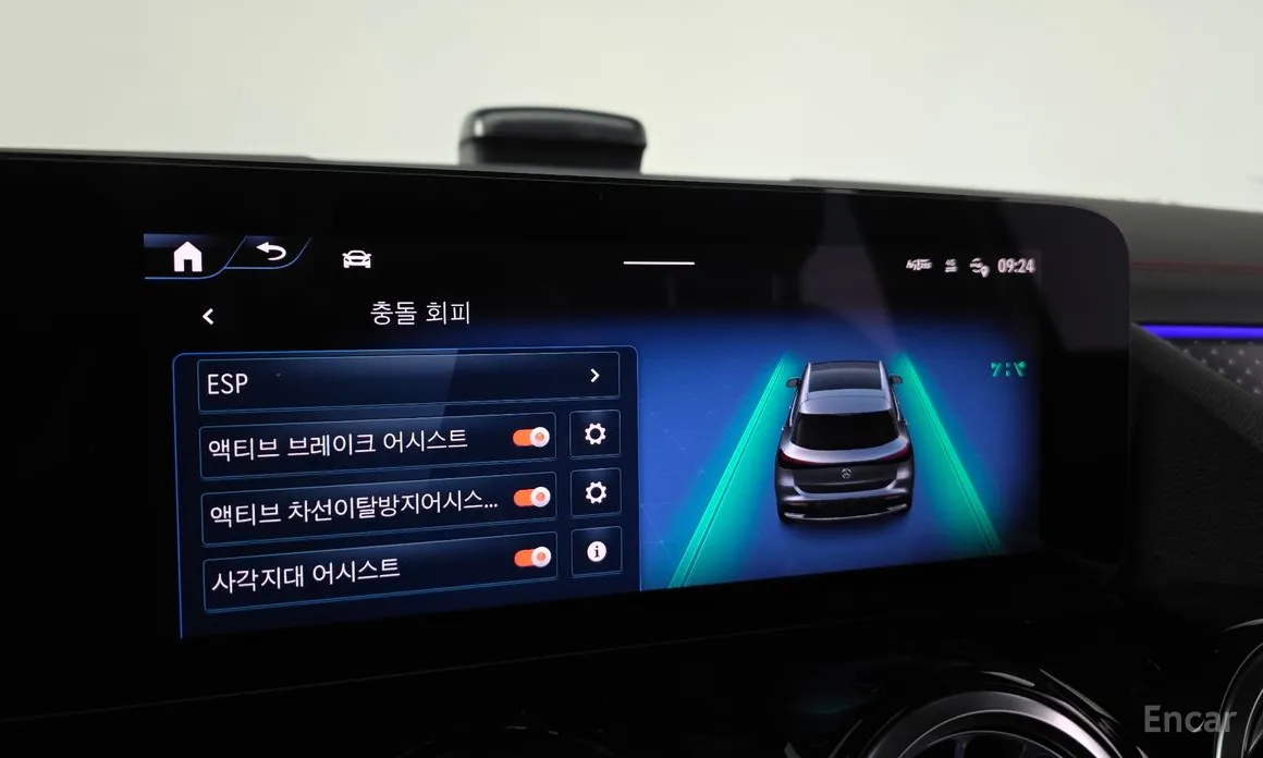 Фото 18 - Mercedes-Benz EQA