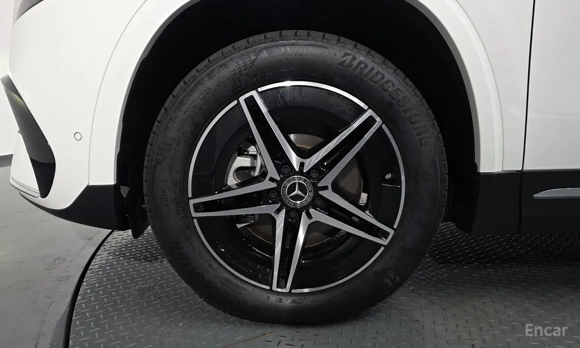 Фото 5 - Mercedes-Benz EQA