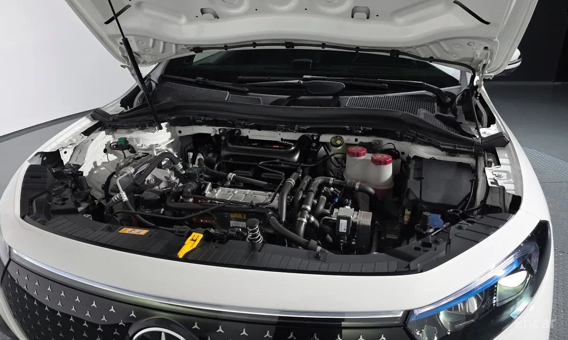 Фото 6 - Mercedes-Benz EQA