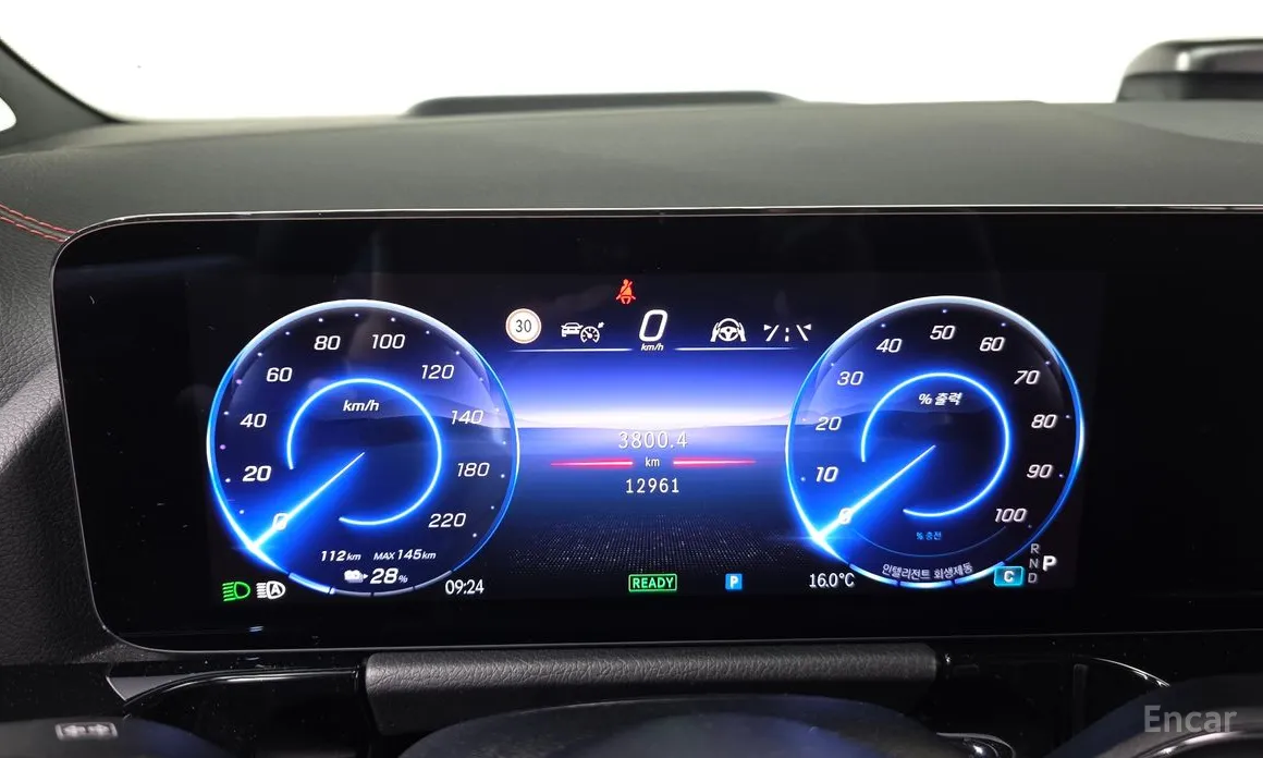 Фото 8 - Mercedes-Benz EQA