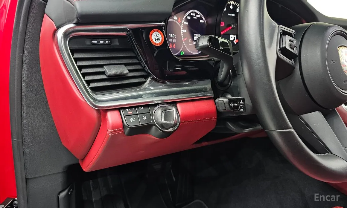 Фото 13 - Porsche Panamera