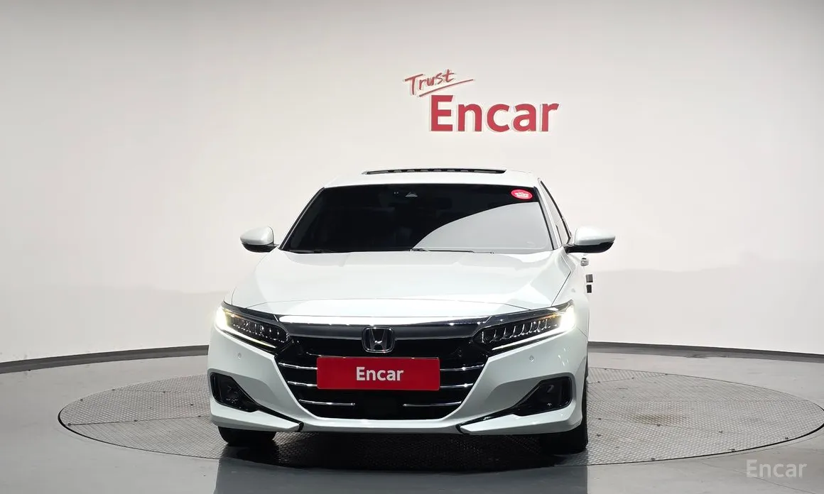 Фото 3 - Honda Accord