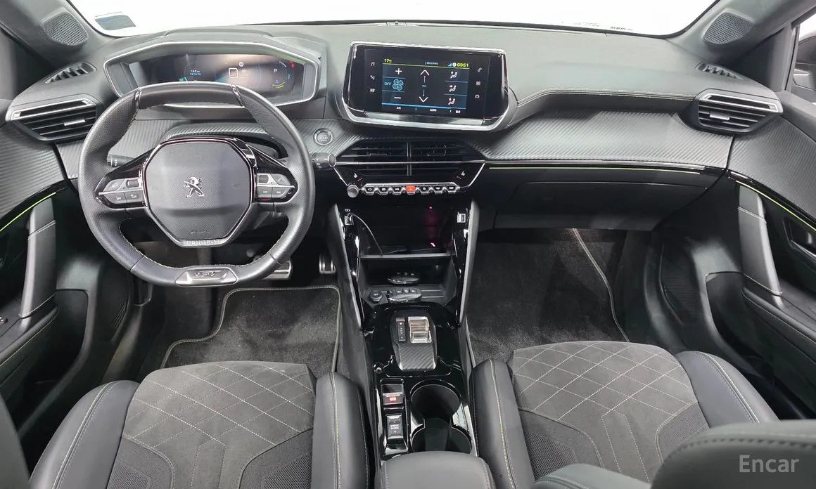 Фото 7 - Peugeot 208